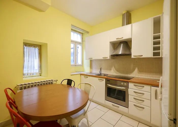 Quattro Cantoni Апартаменти