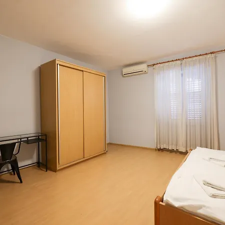 Lägenhet Quattro Cantoni Zadar