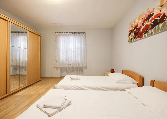 Apartament Quattro Cantoni *